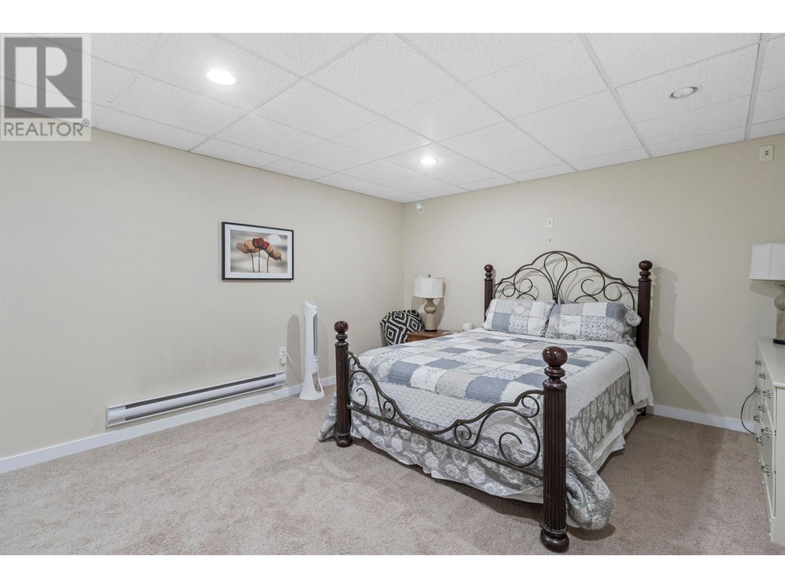 Photo 32 of 2802 Henstridge Road Unit 9, Sorrento BC