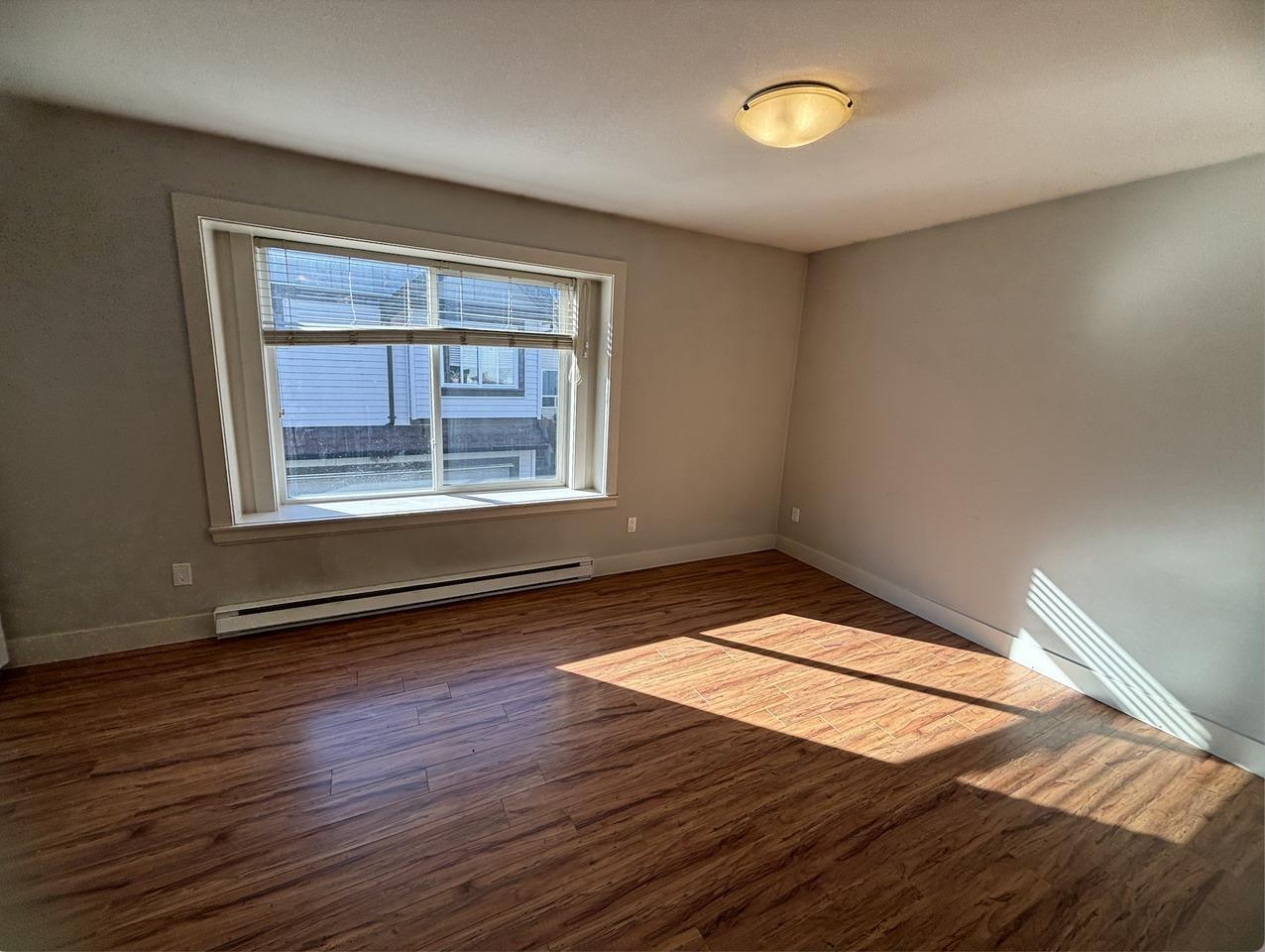 Photo 3 of 6763 192 St, Surrey BC