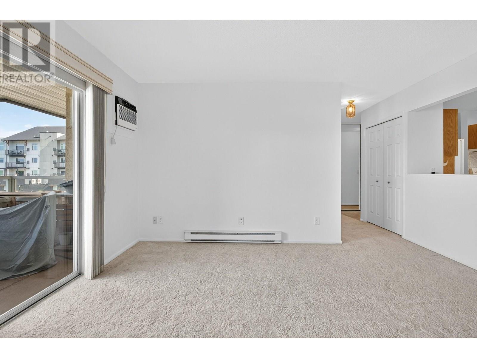 302 1249 Pacific Avenue, Kelowna