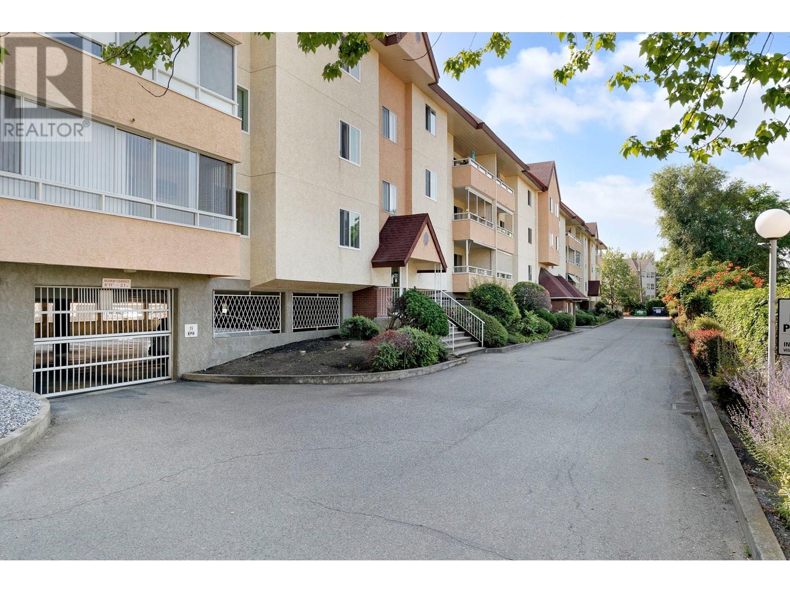 302 1249 Pacific Avenue, Kelowna