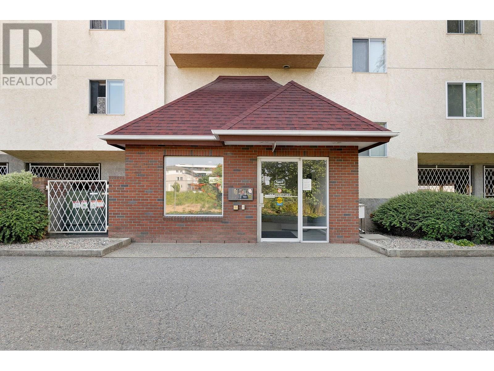 302 1249 Pacific Avenue, Kelowna
