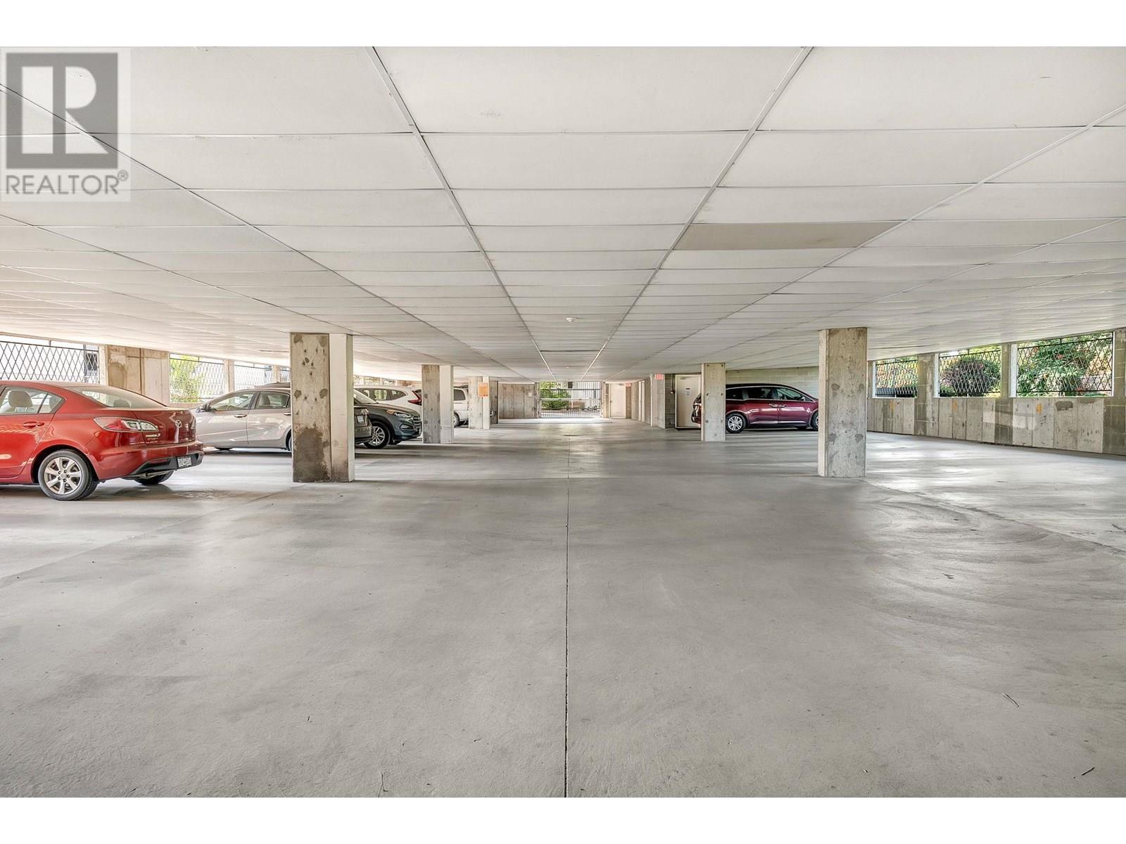 302 1249 Pacific Avenue, Kelowna