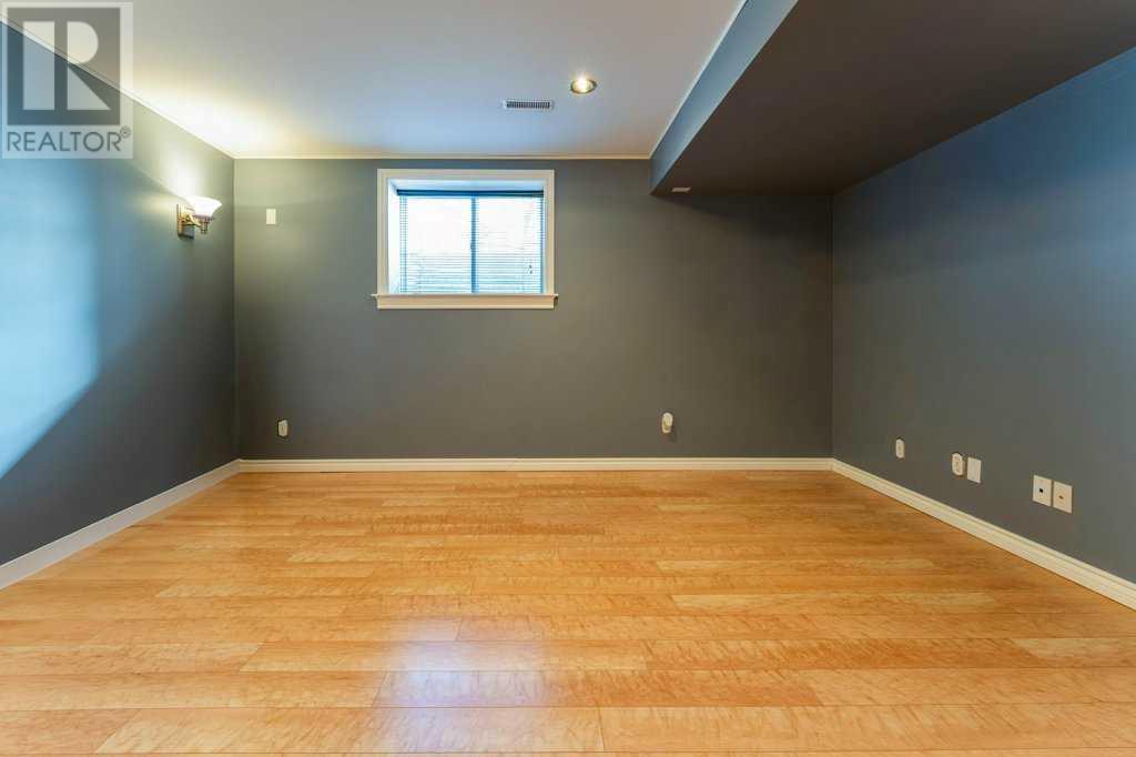 Single Family House for Sale in  Covemeadow Crescent NE Coventry Hills Calgary 