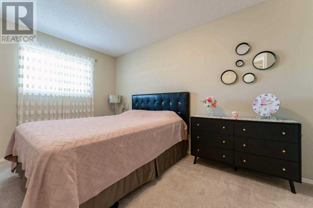Single Family House for Sale in  Covemeadow Crescent NE Coventry Hills Calgary 