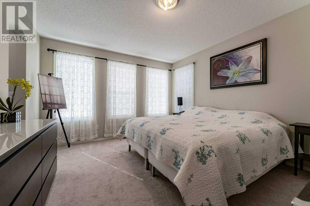 Single Family House for Sale in  Covemeadow Crescent NE Coventry Hills Calgary 