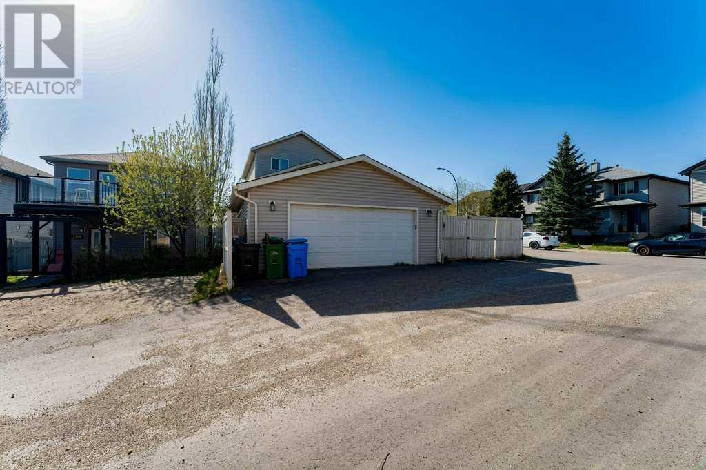 Single Family House for Sale in  Covemeadow Crescent NE Coventry Hills Calgary 