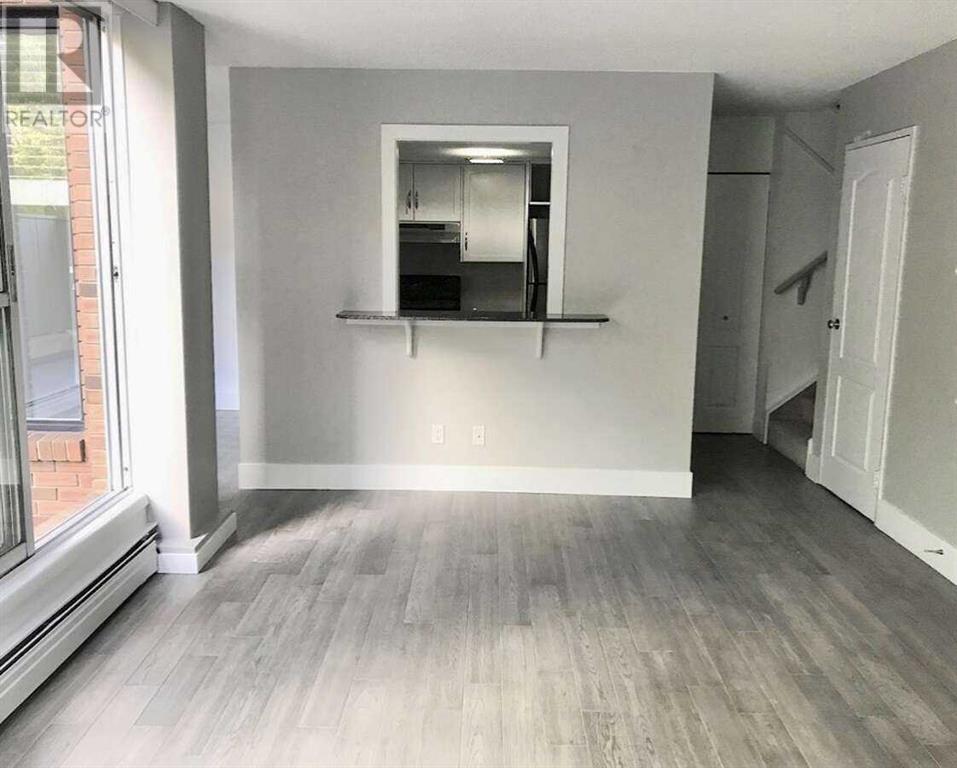 Single Family House Multi-level for Sale in    Avenue SW Beltline Calgary 