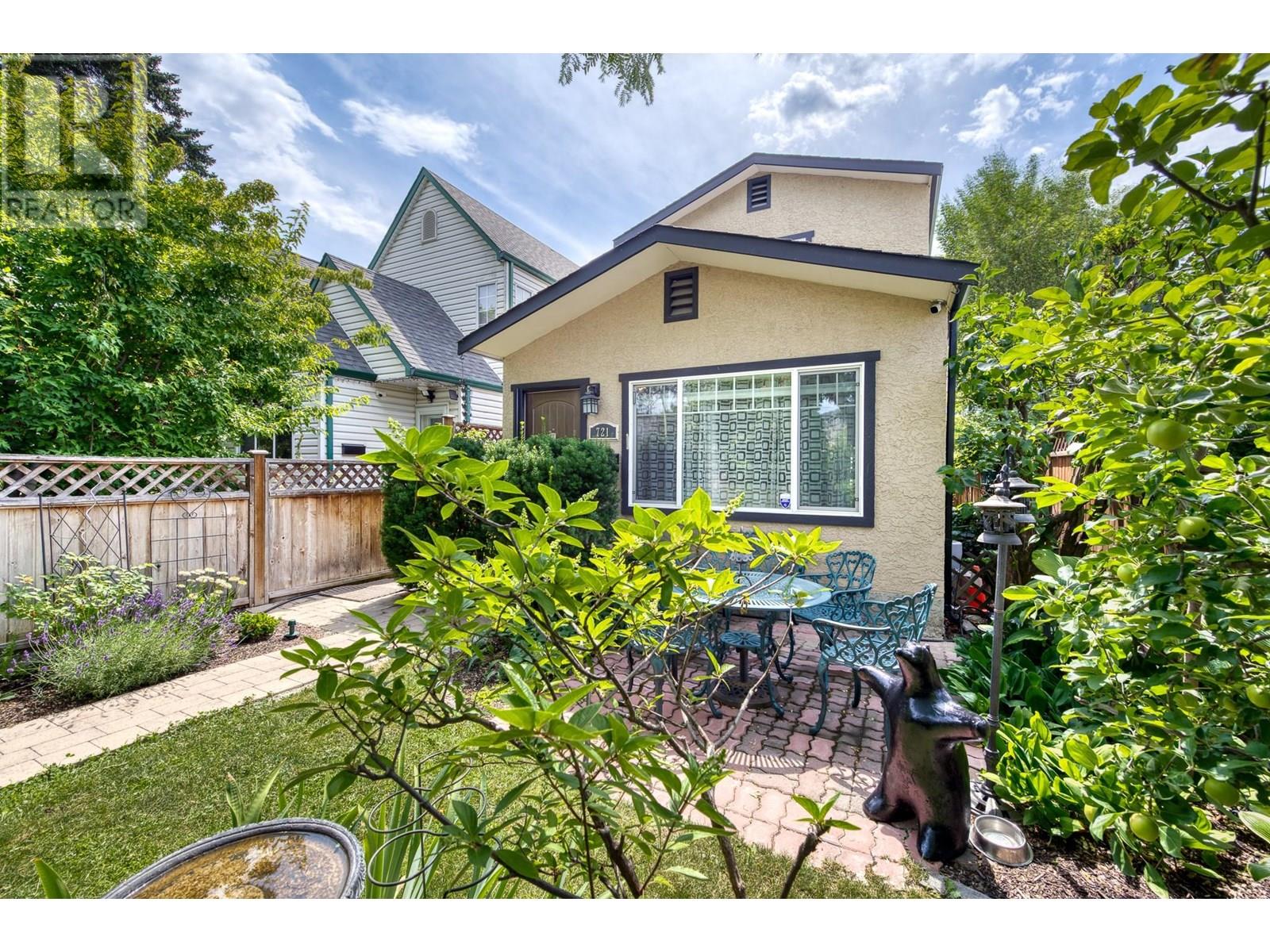  721 Fuller Avenue, Kelowna