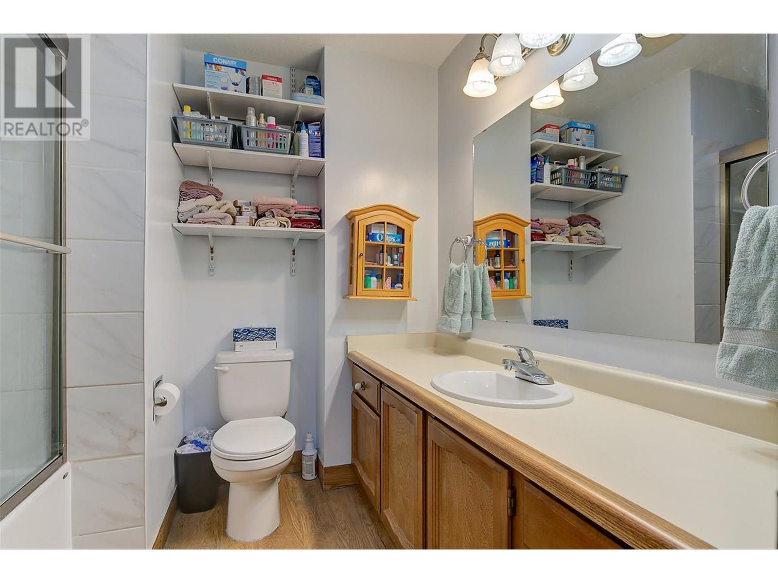  1370 Springfield Road, Kelowna