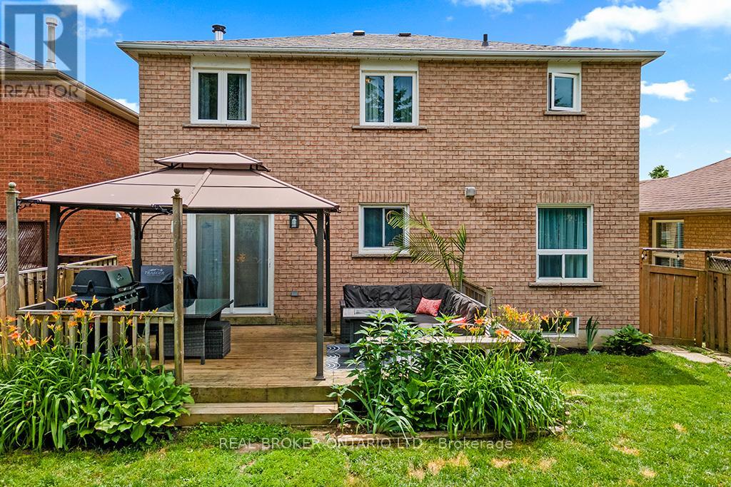 Single Family House for Sale in  MCVEIGH DRIVE Barrie (Northwest) 