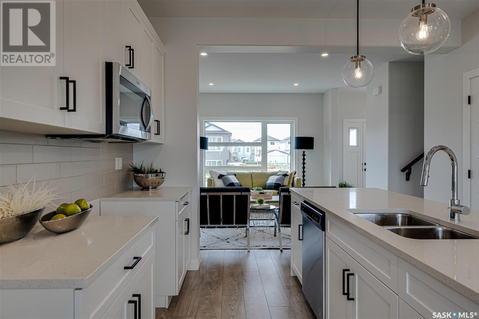 Photo 13 of 3167 Bowen Street, Regina SK