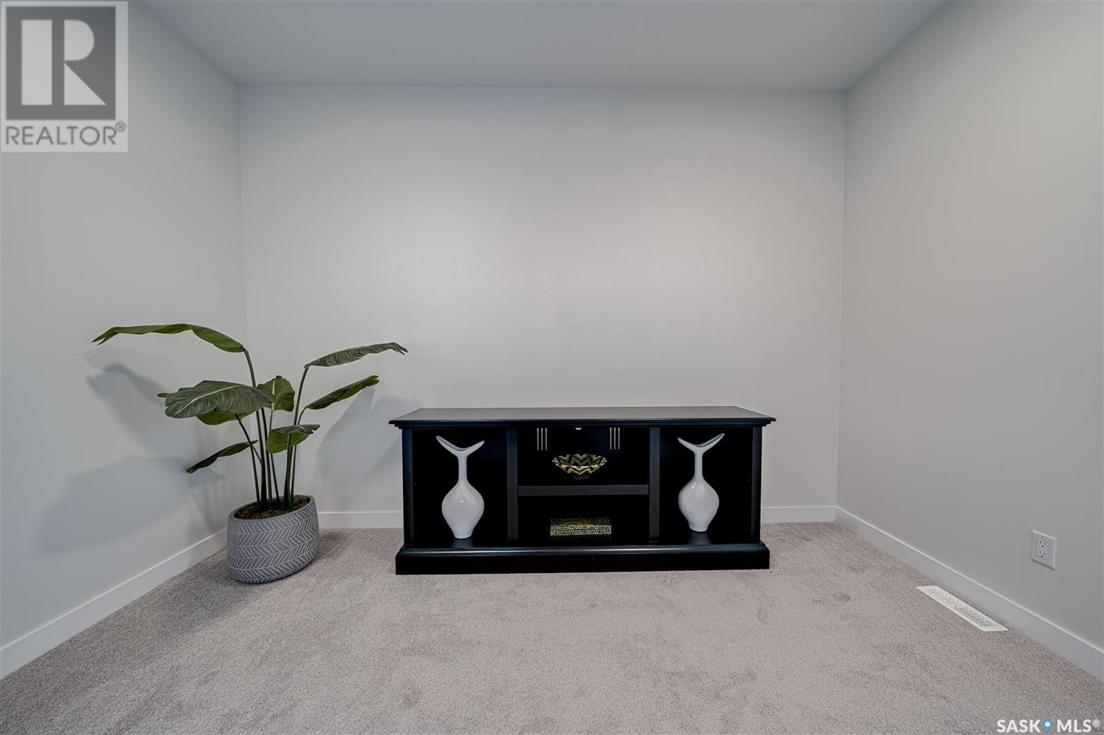 Photo 5 of 3167 Bowen Street, Regina SK