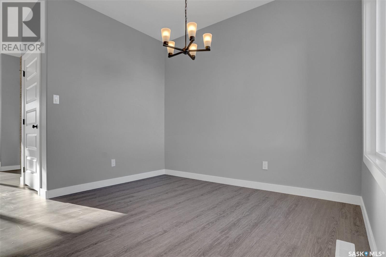 Photo 11 of 3144 Green Turtle Road, Regina SK