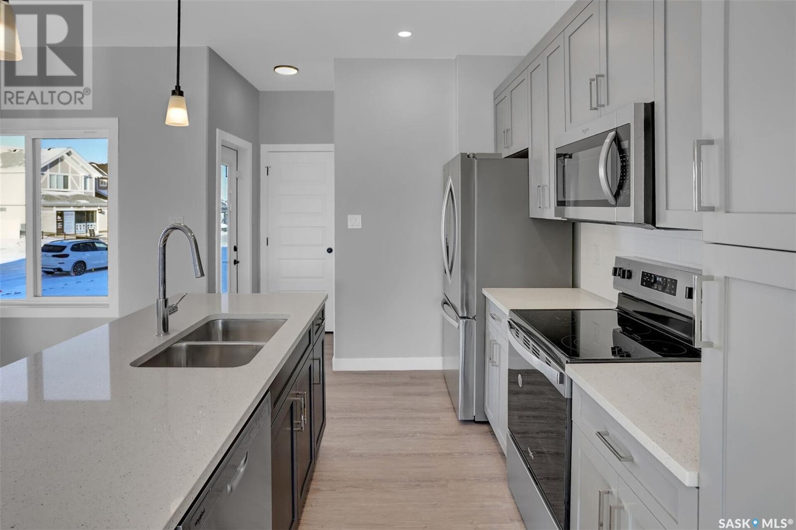 Photo 6 of 3144 Green Turtle Road, Regina SK