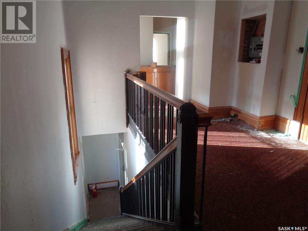 Photo 5 of 3 700 Centre Street, Assiniboia SK