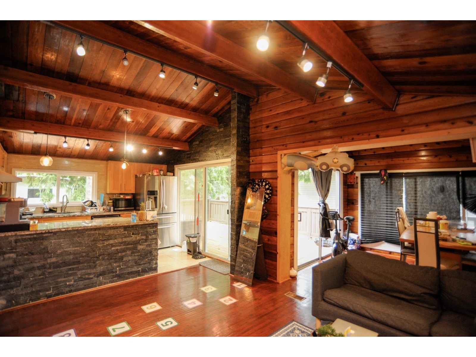 Photo 16 of 12730 15 A Avenue, Surrey BC