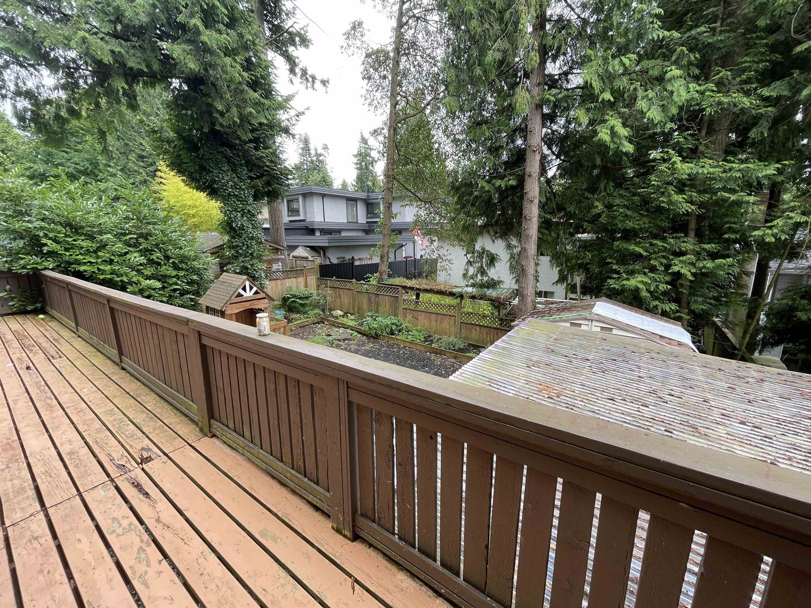 Photo 14 of 12730 15 A Avenue, Surrey BC