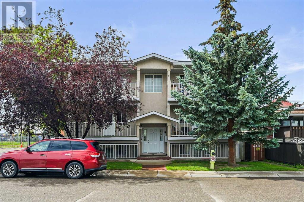 Single Family House for Sale in    Street SE Forest Lawn Calgary 