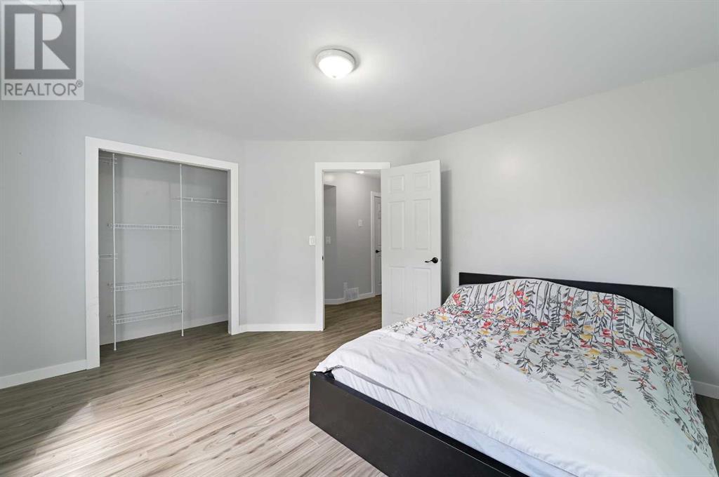 Single Family House for Sale in    Street SE Forest Lawn Calgary 