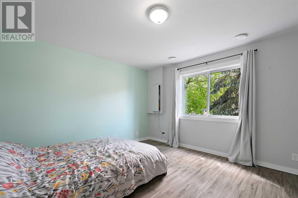 Single Family House for Sale in    Street SE Forest Lawn Calgary 