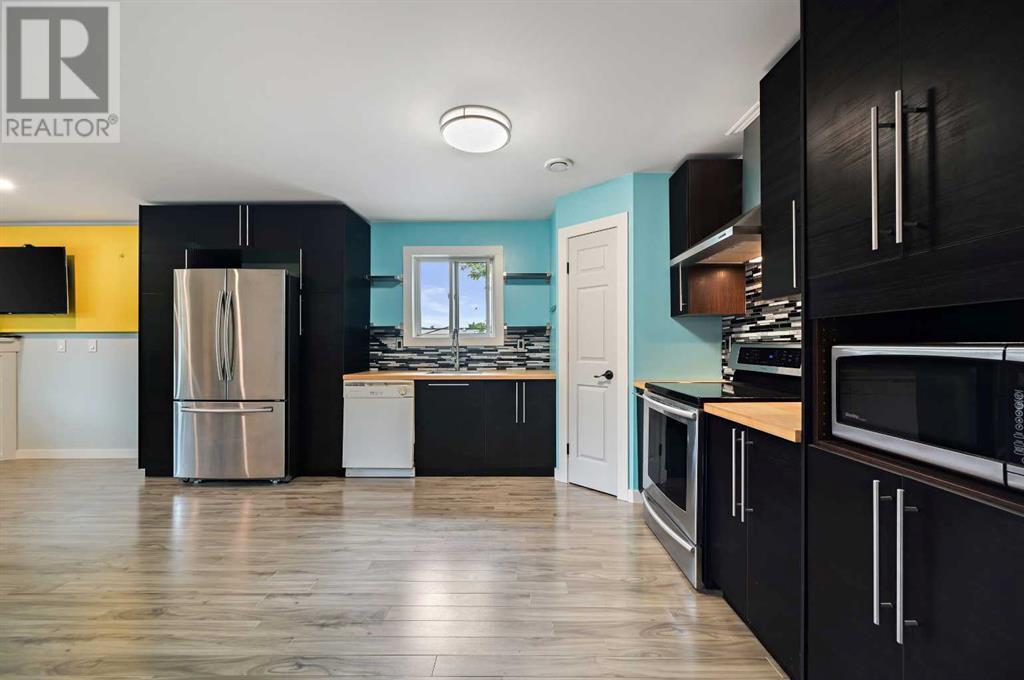Single Family House for Sale in    Street SE Forest Lawn Calgary 
