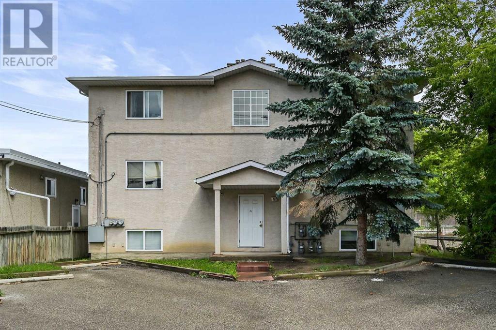 Single Family House for Sale in    Street SE Forest Lawn Calgary 