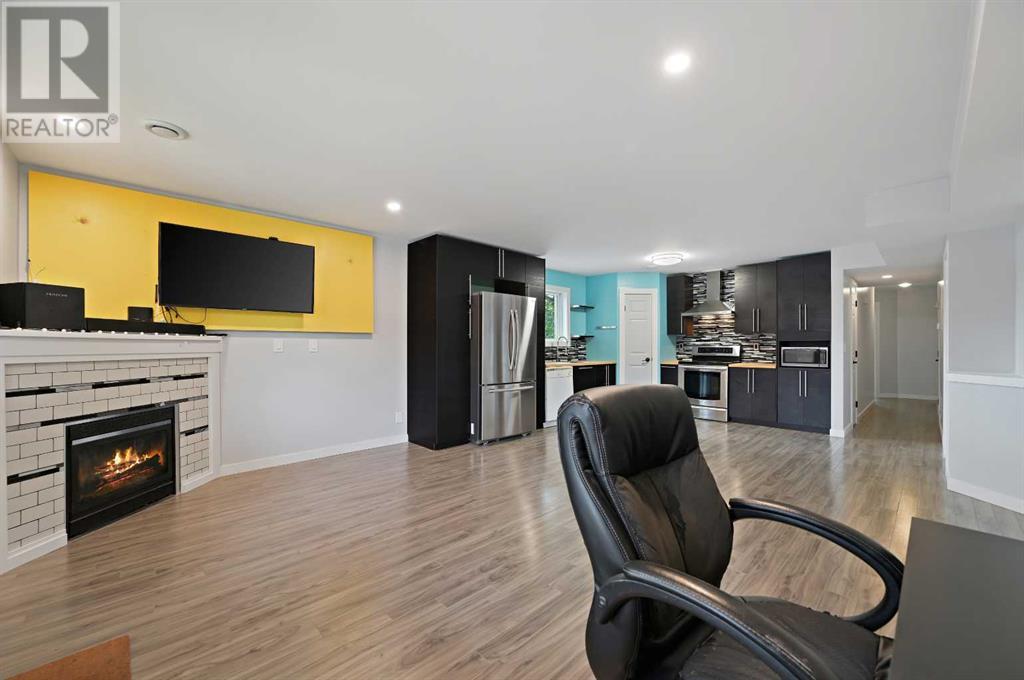 Single Family House for Sale in    Street SE Forest Lawn Calgary 