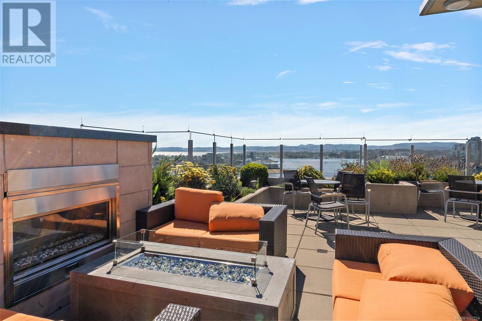 Photo 21 of 504 608 Broughton St, Victoria BC