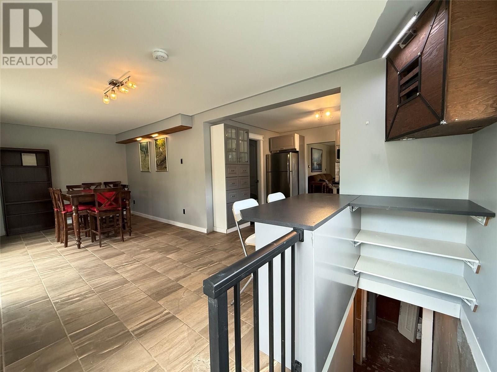 1640 Ode Road, Christina Lake