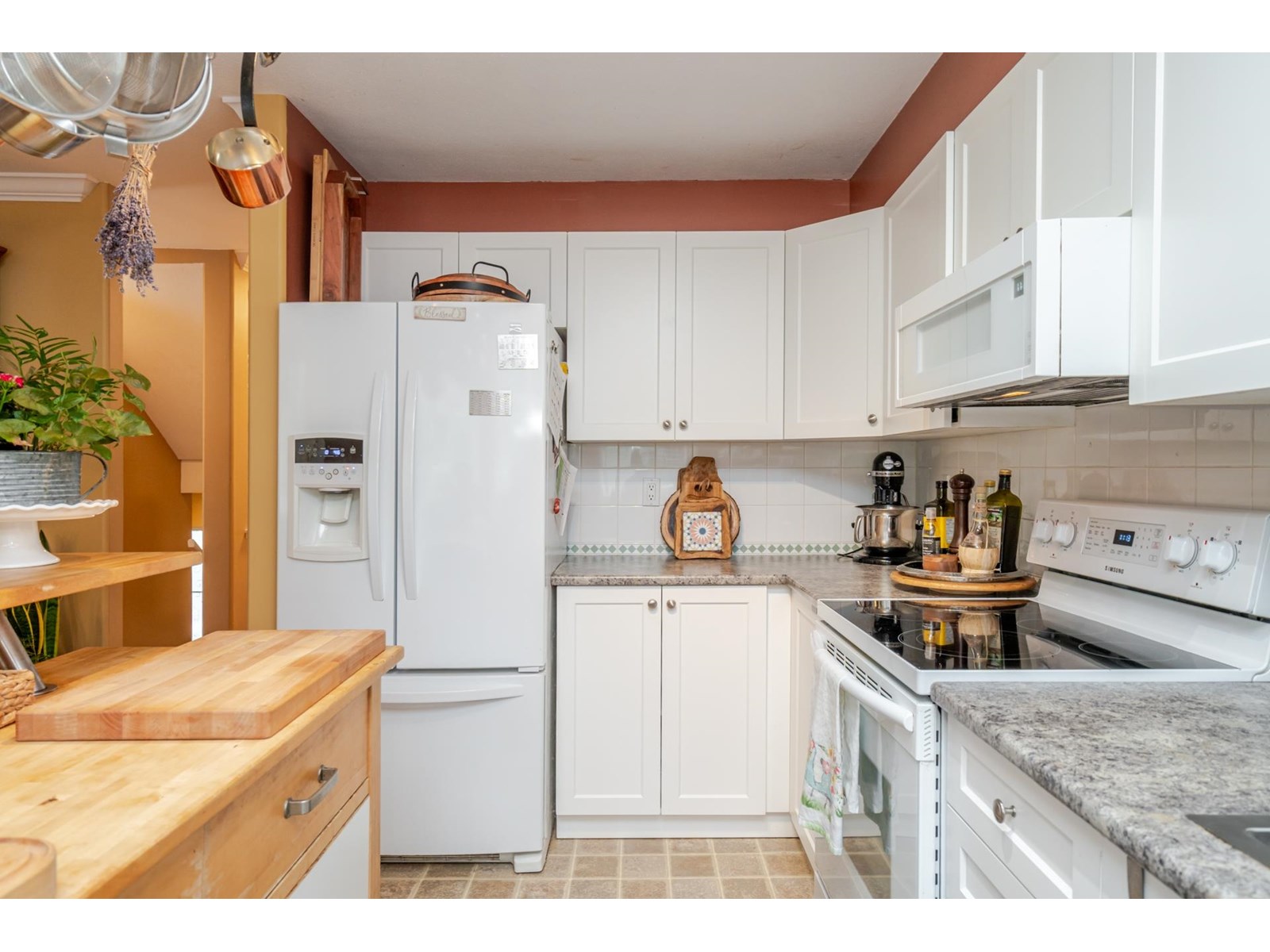 Photo 18 of 70 8930 Walnut Grove Drive, Langley BC
