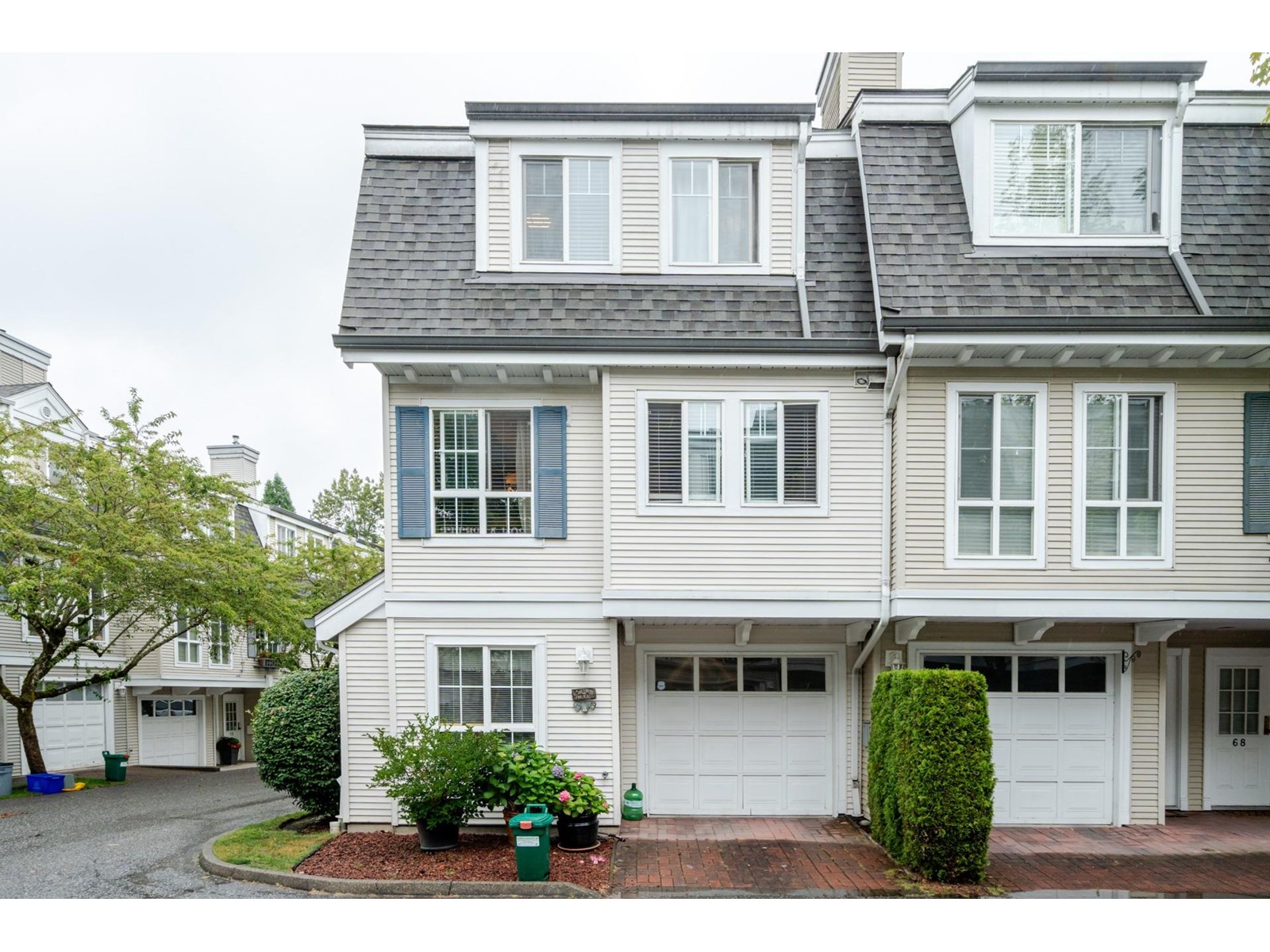 Photo 34 of 70 8930 Walnut Grove Drive, Langley BC