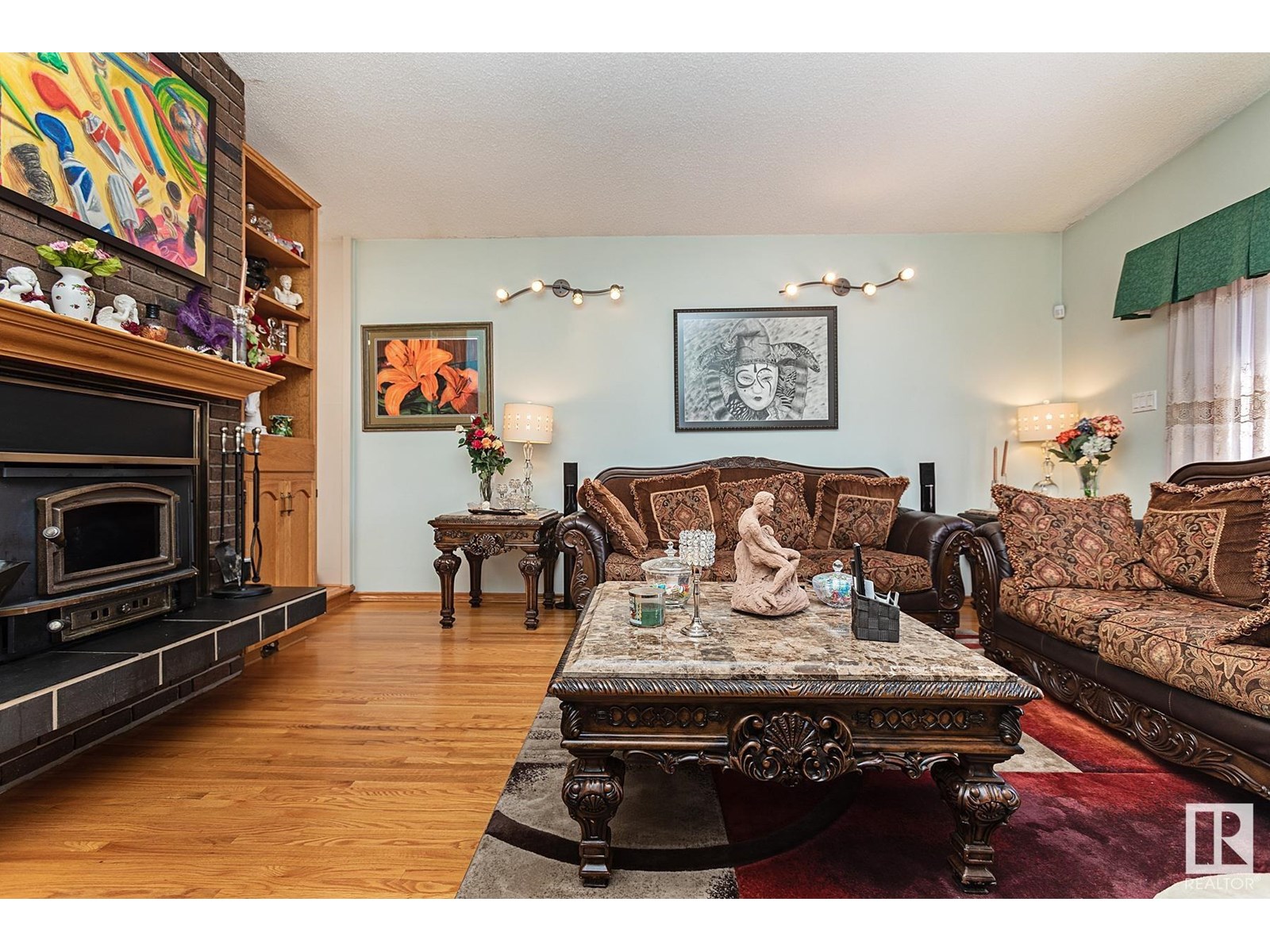Photo 17 of 9523 134 Av Nw, Edmonton AB
