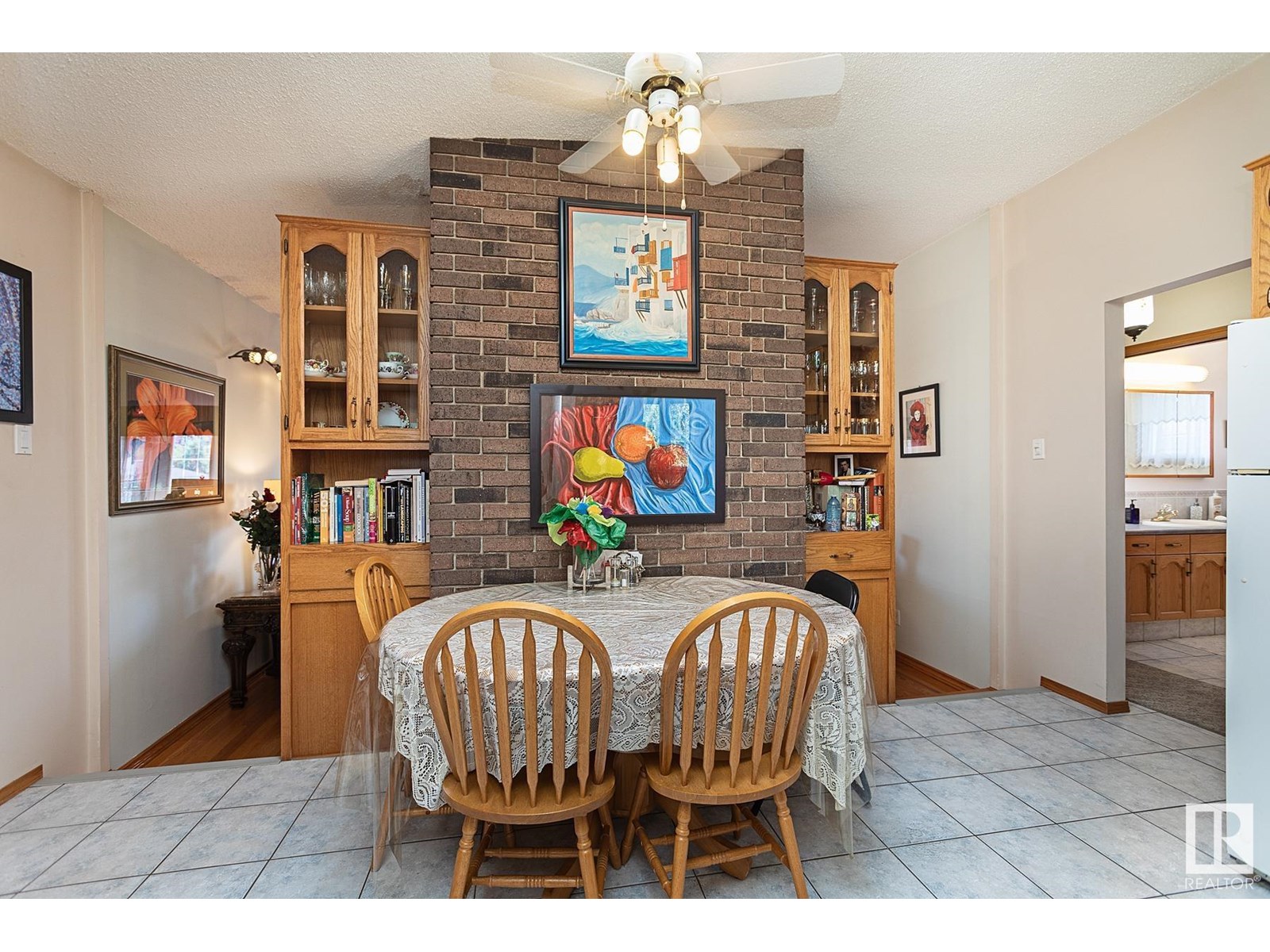 Photo 14 of 9523 134 Av Nw, Edmonton AB