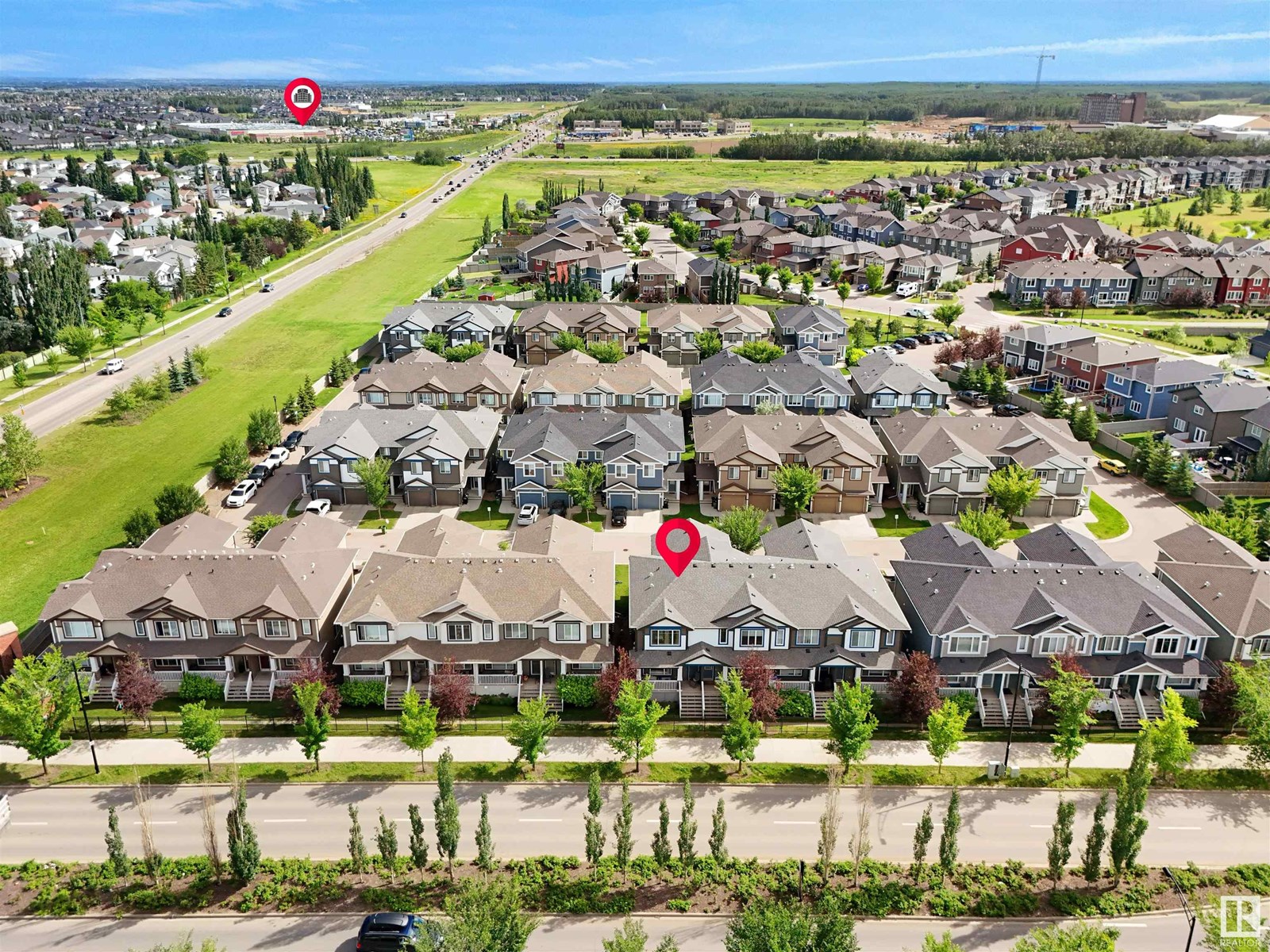 Photo 12 of 53 8209 217 Street Nw, Edmonton AB