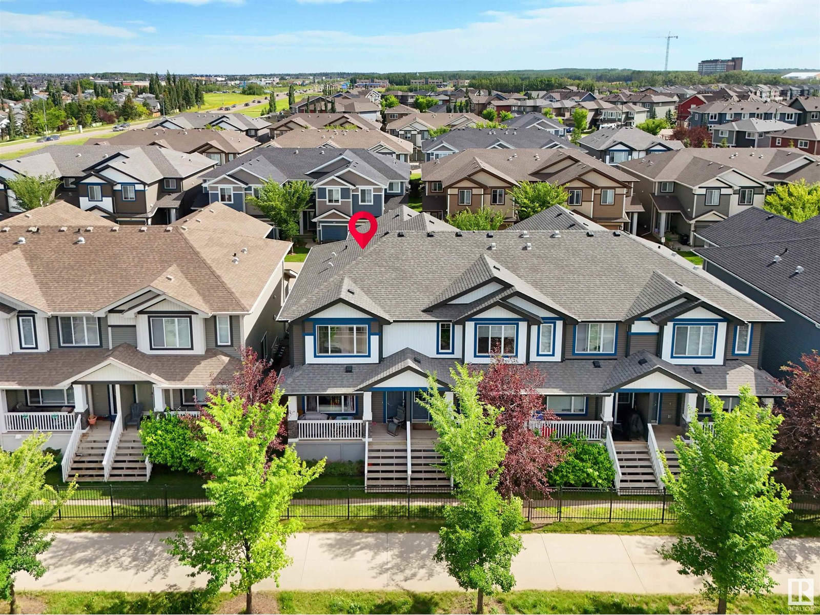Photo 14 of 53 8209 217 Street Nw, Edmonton AB