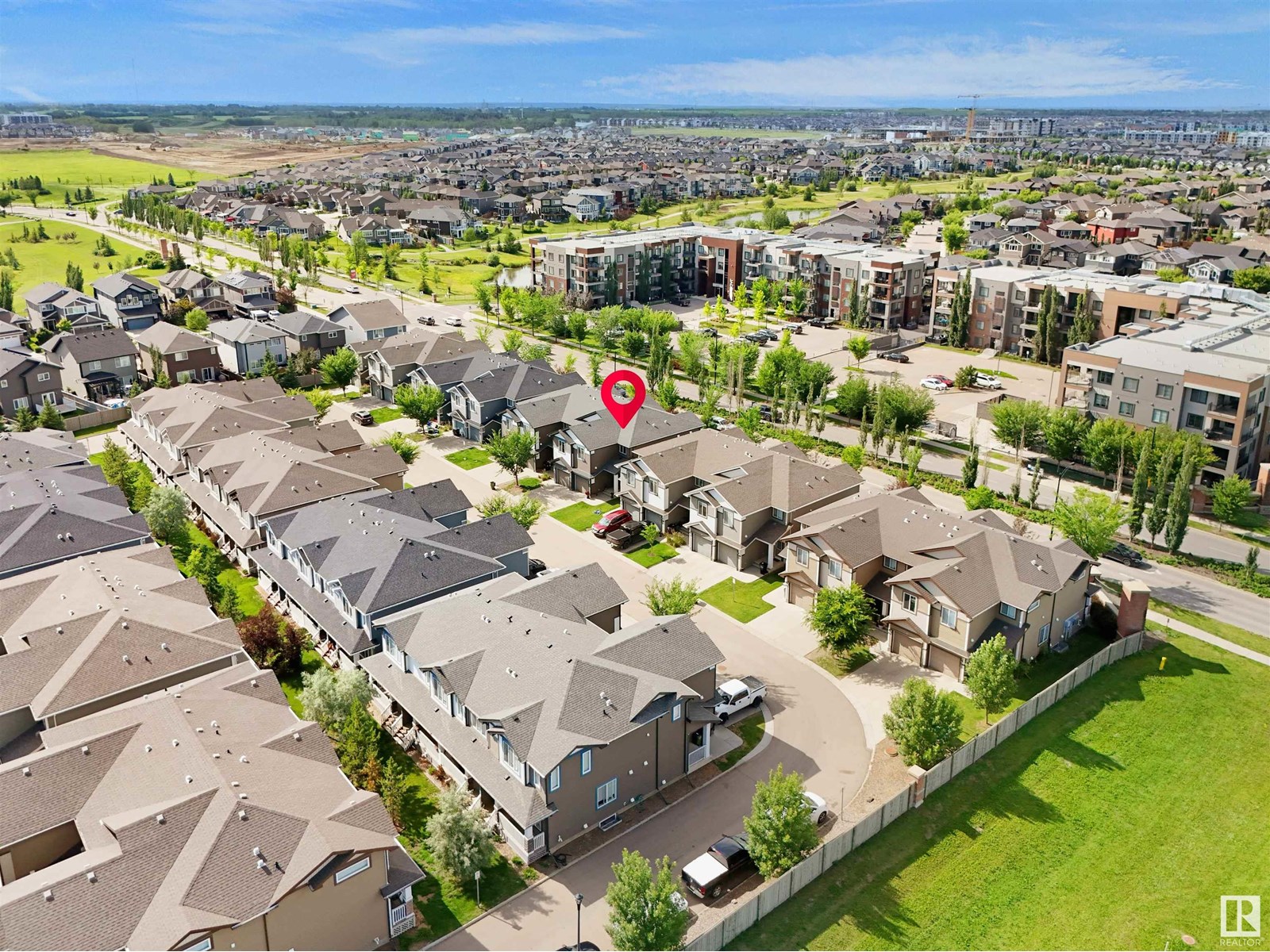 Photo 8 of 53 8209 217 Street Nw, Edmonton AB
