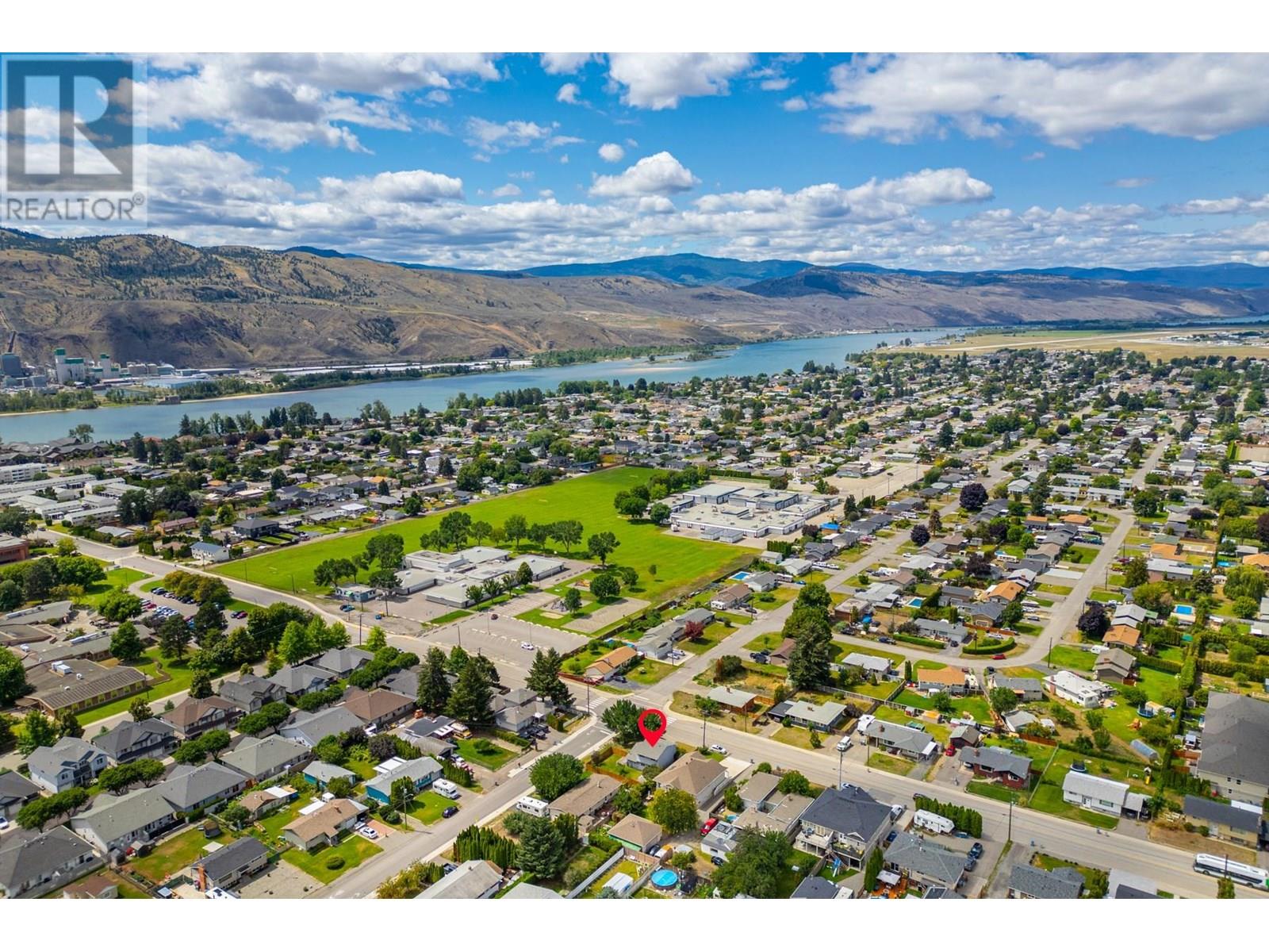 Photo 32 of 1009 Southill Street, Kamloops BC