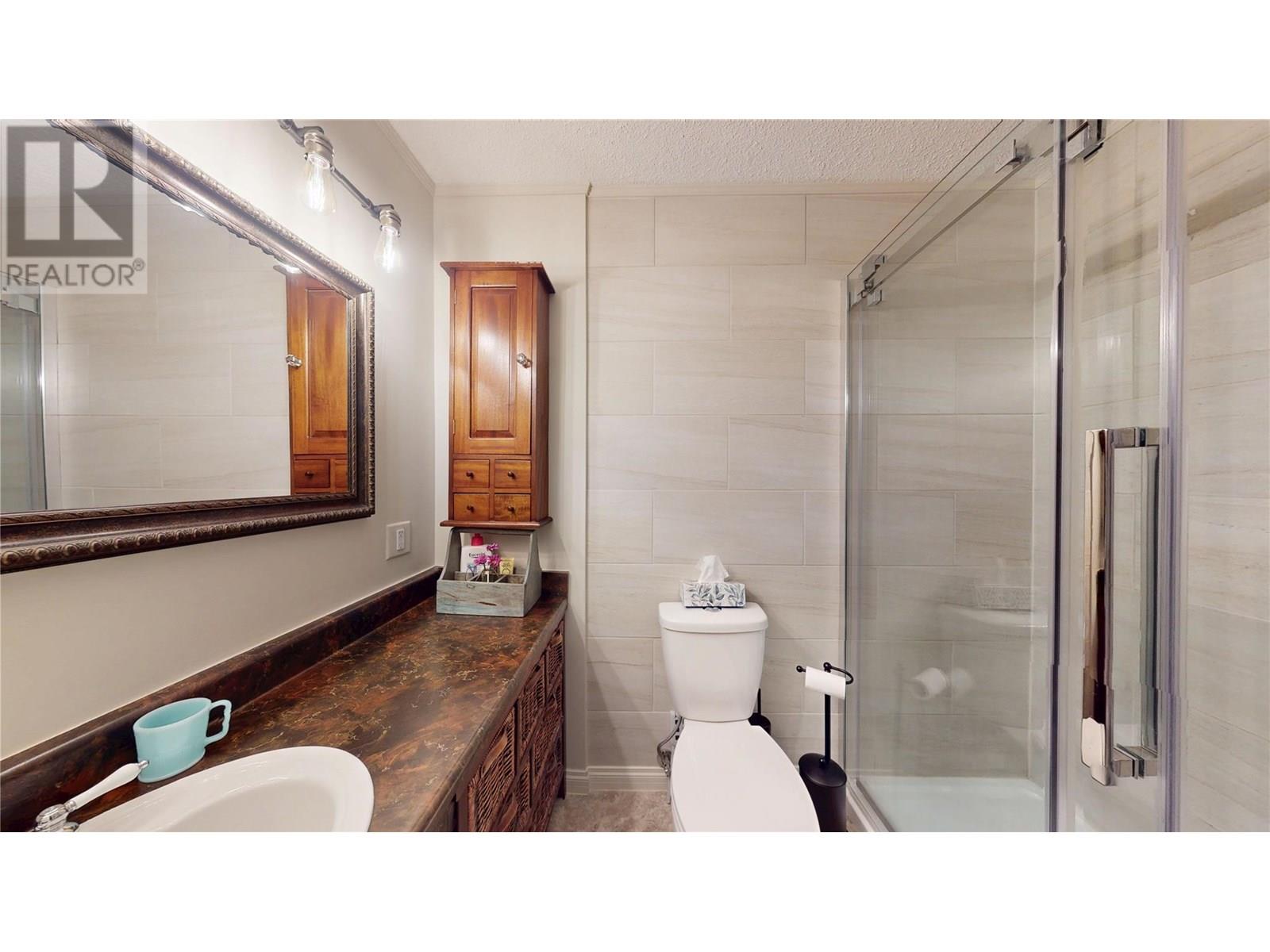1051 GERRY SORENSEN Way Unit# 122-124, Kimberley