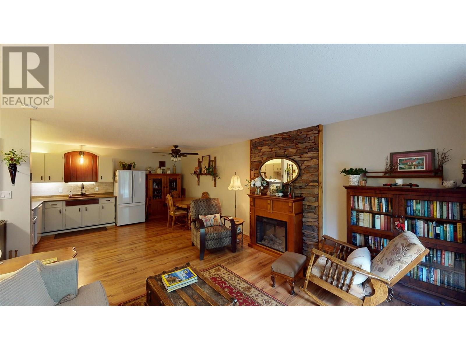 1051 GERRY SORENSEN Way Unit# 122-124, Kimberley