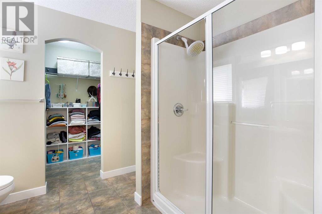 Single Family House for Sale in  Pantego Terrace NW Panorama Hills Calgary 