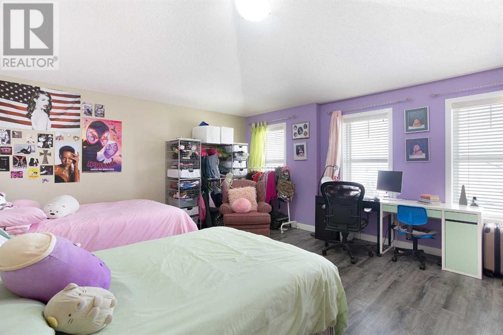 Single Family House for Sale in  Pantego Terrace NW Panorama Hills Calgary 