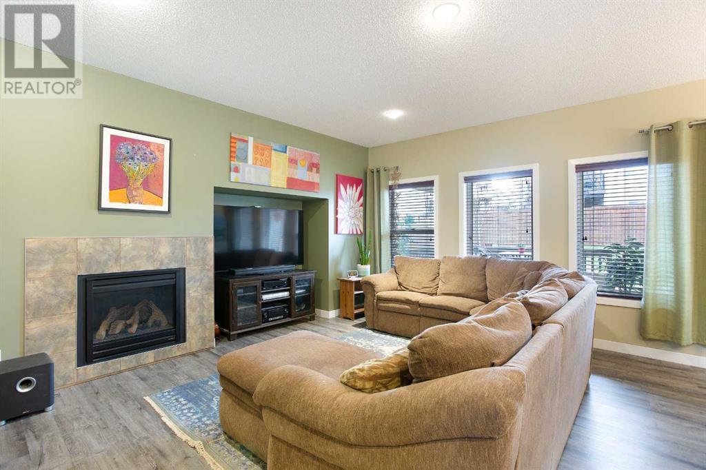 Single Family House for Sale in  Pantego Terrace NW Panorama Hills Calgary 