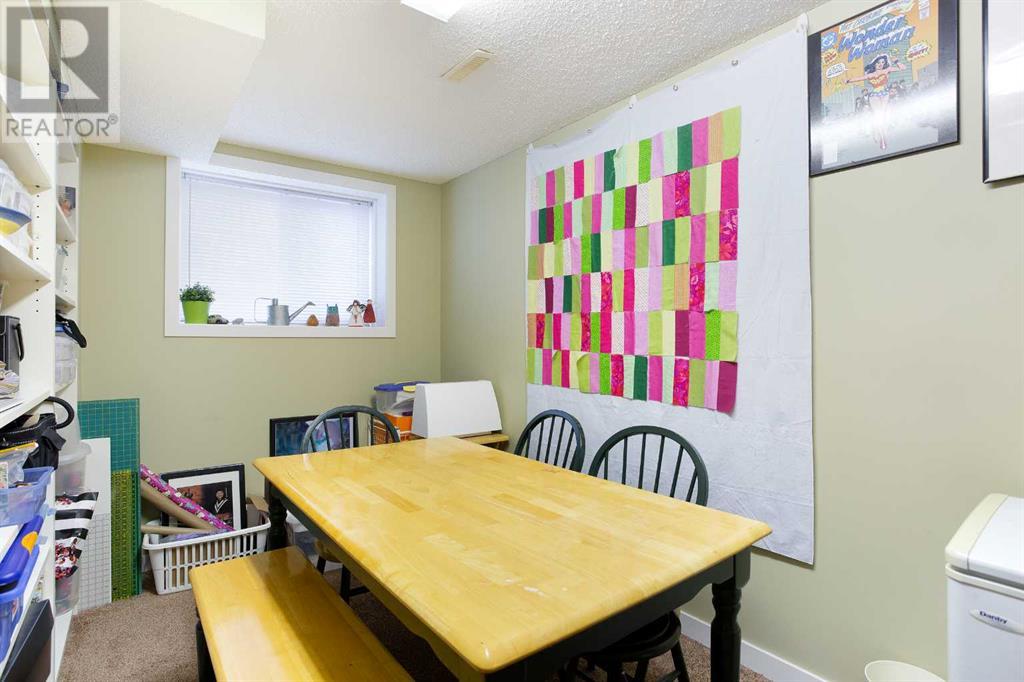 Single Family House for Sale in  Pantego Terrace NW Panorama Hills Calgary 