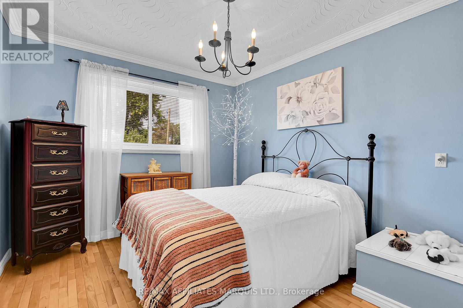 Photo 17 of 11 Ault Drive, South Stormont ON