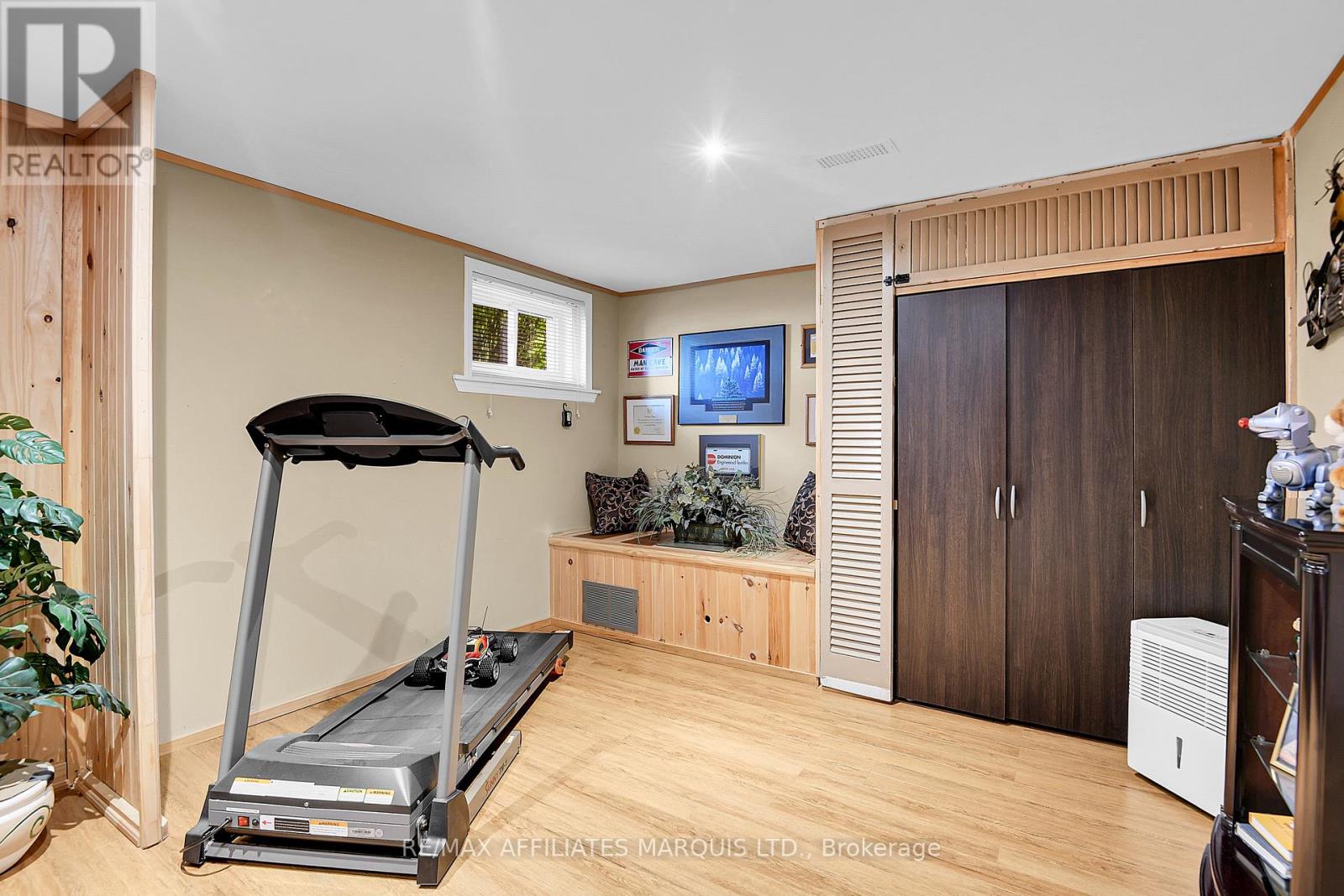 Photo 28 of 11 Ault Drive, South Stormont ON