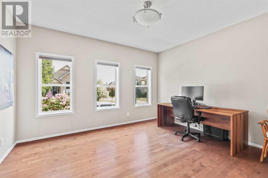 Single Family House for Sale in  Elgin Meadows Way SE McKenzie Towne Calgary 