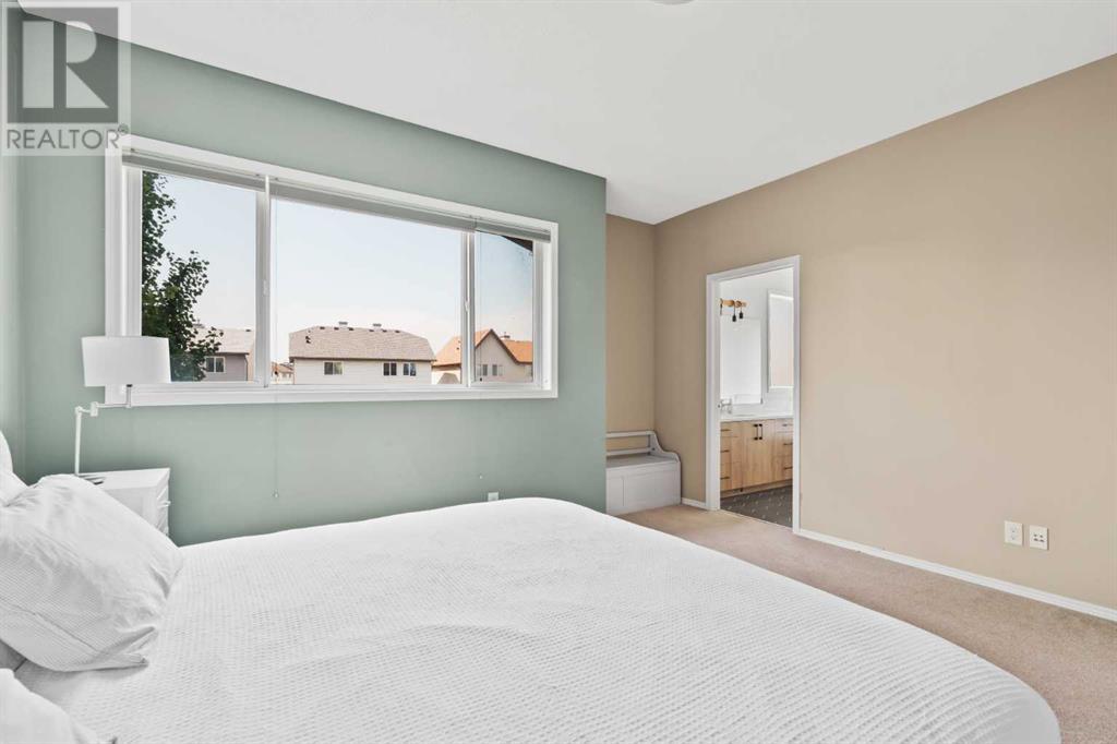 Single Family House for Sale in  Elgin Meadows Way SE McKenzie Towne Calgary 
