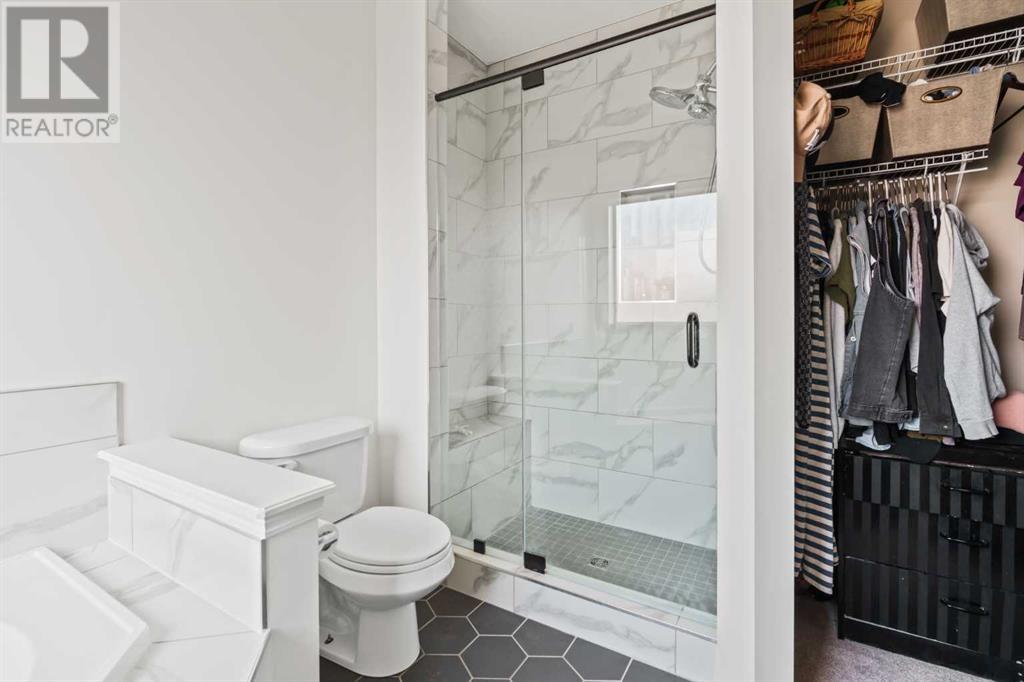 Single Family House for Sale in  Elgin Meadows Way SE McKenzie Towne Calgary 