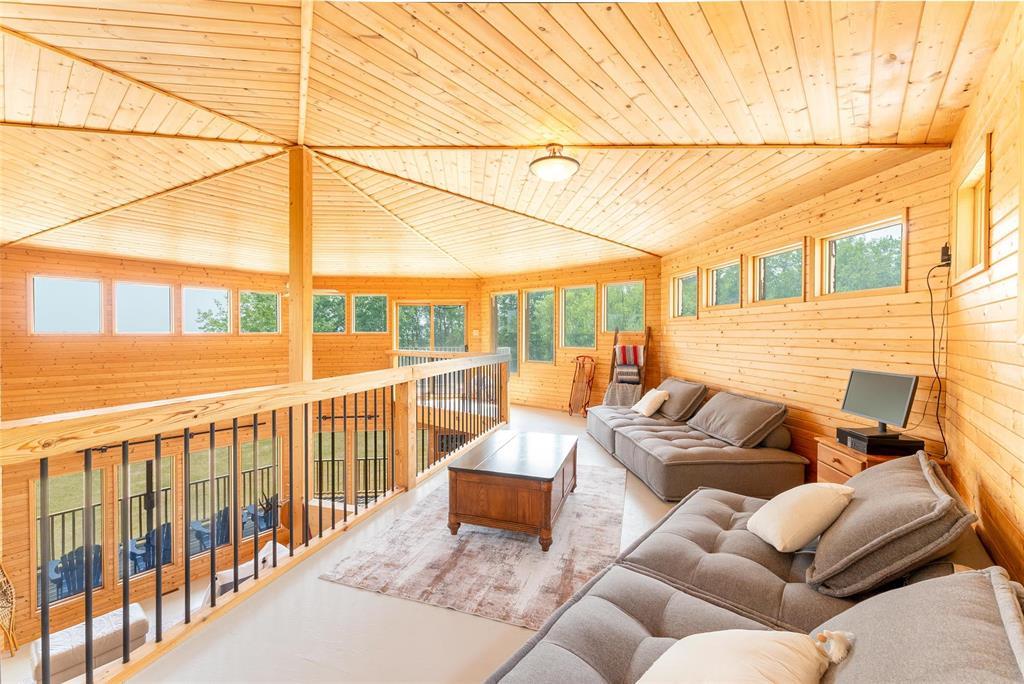 Photo 20 of 42052 Traverse Bay Rd Road, Traverse Bay MB