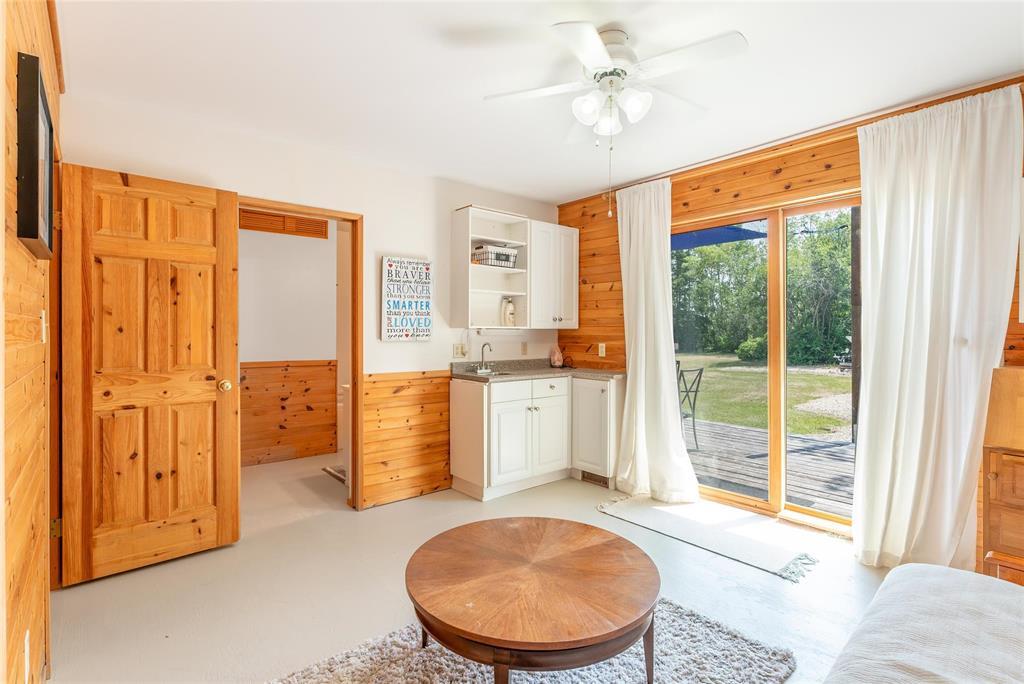 Photo 29 of 42052 Traverse Bay Rd Road, Traverse Bay MB